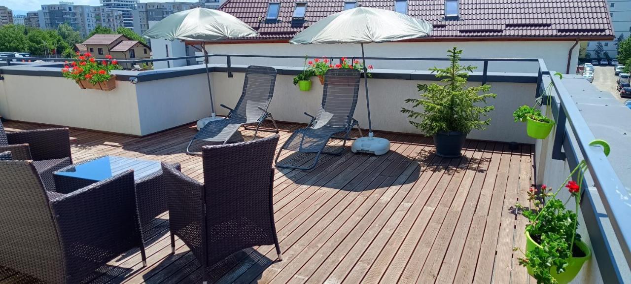 Ama Apartament Cu Terasa 50 Mp & Parcare Брашов Екстериор снимка